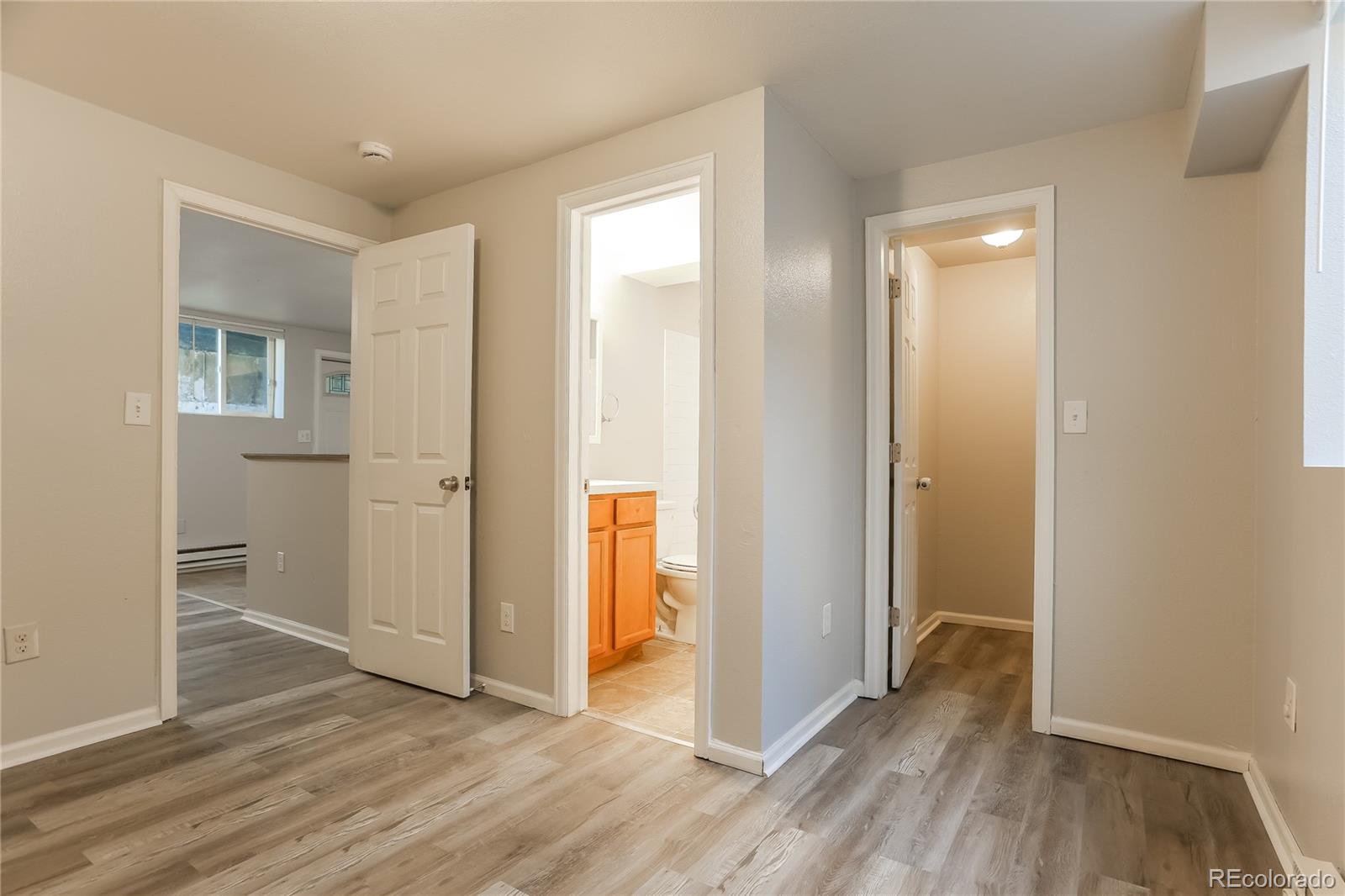 1853 W Mosier Place Denver CO 80223