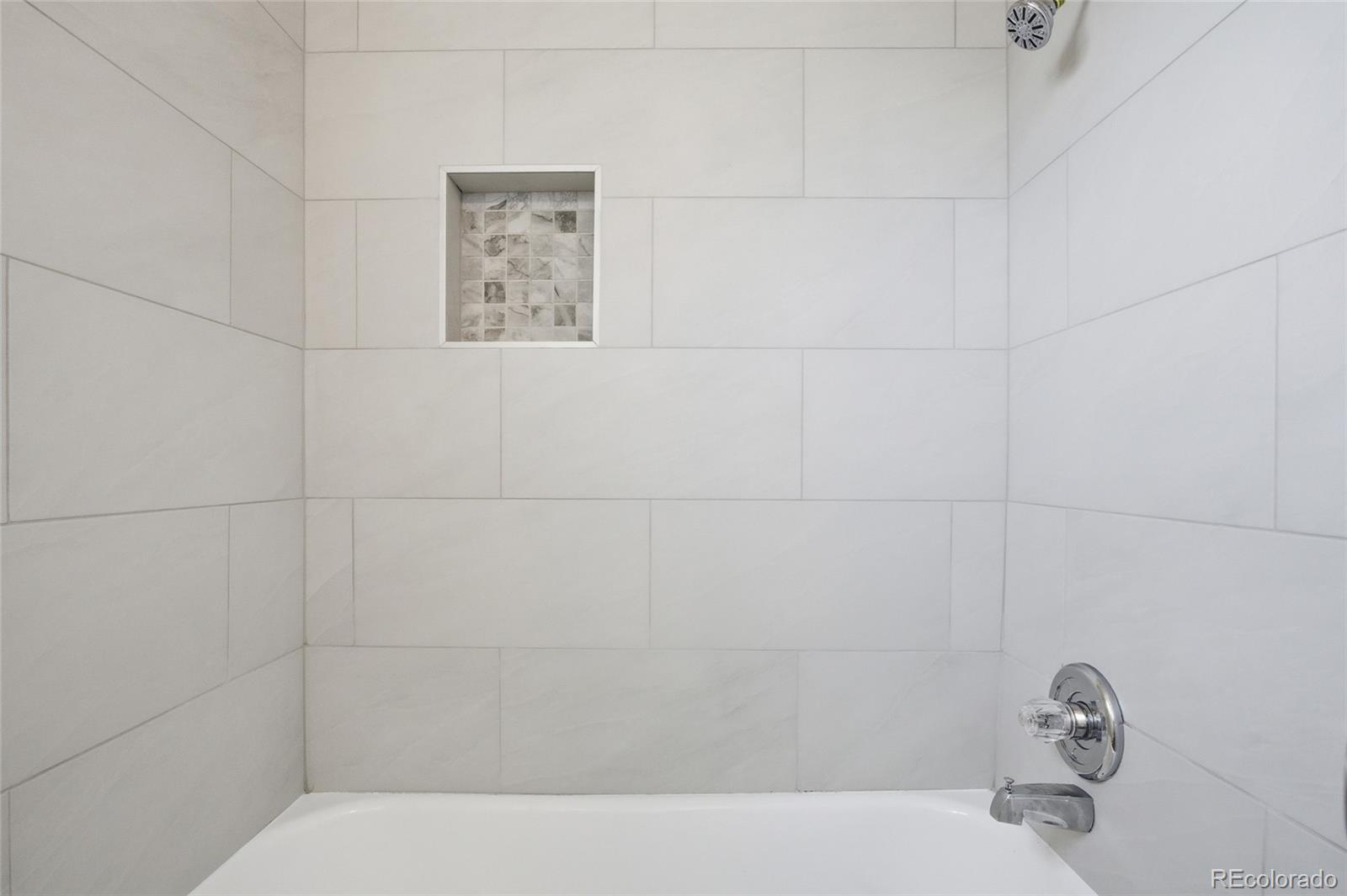 1592 Lansing Street Aurora CO 80010