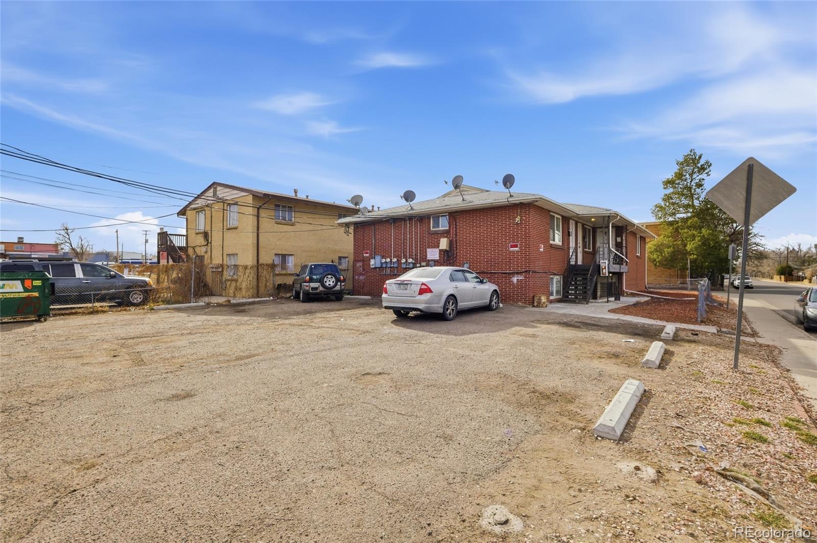 1592 Lansing Street Aurora CO 80010