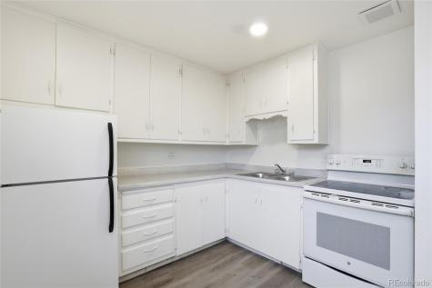 1592 Lansing Street Aurora CO 80010