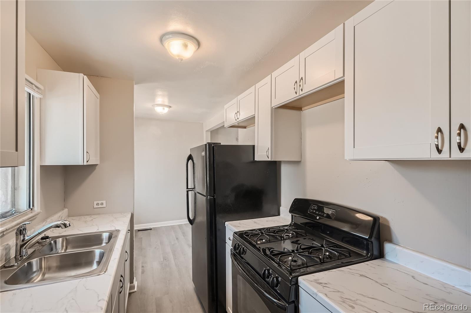2855 N Harrison Street Denver CO 80205