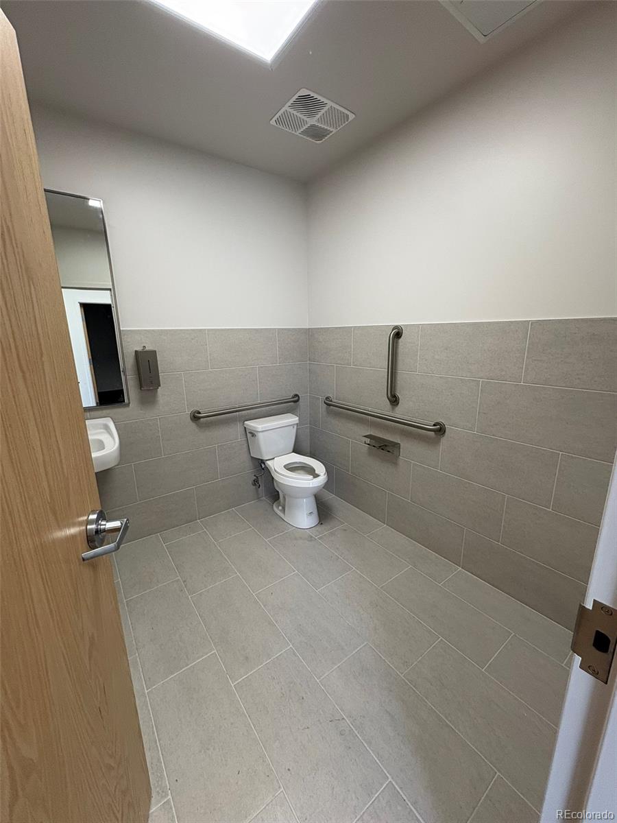 5475 Peoria Street Denver CO 80239