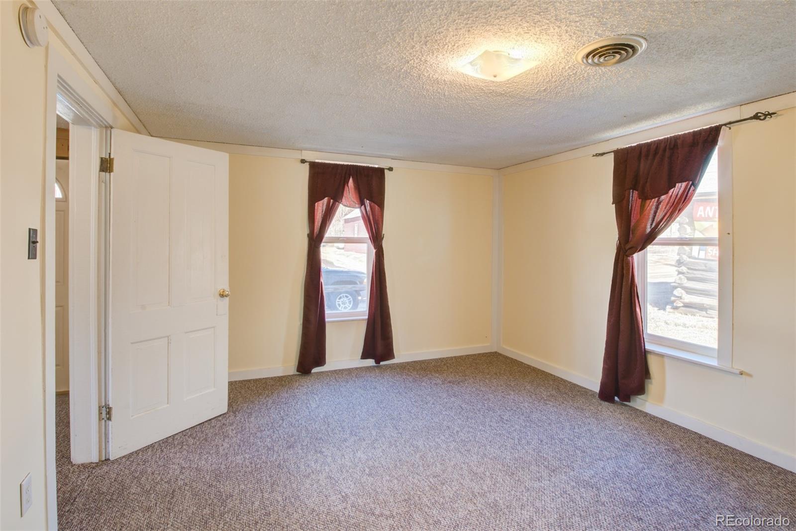 6435 E State Highway 82 Twin Lakes CO 81251