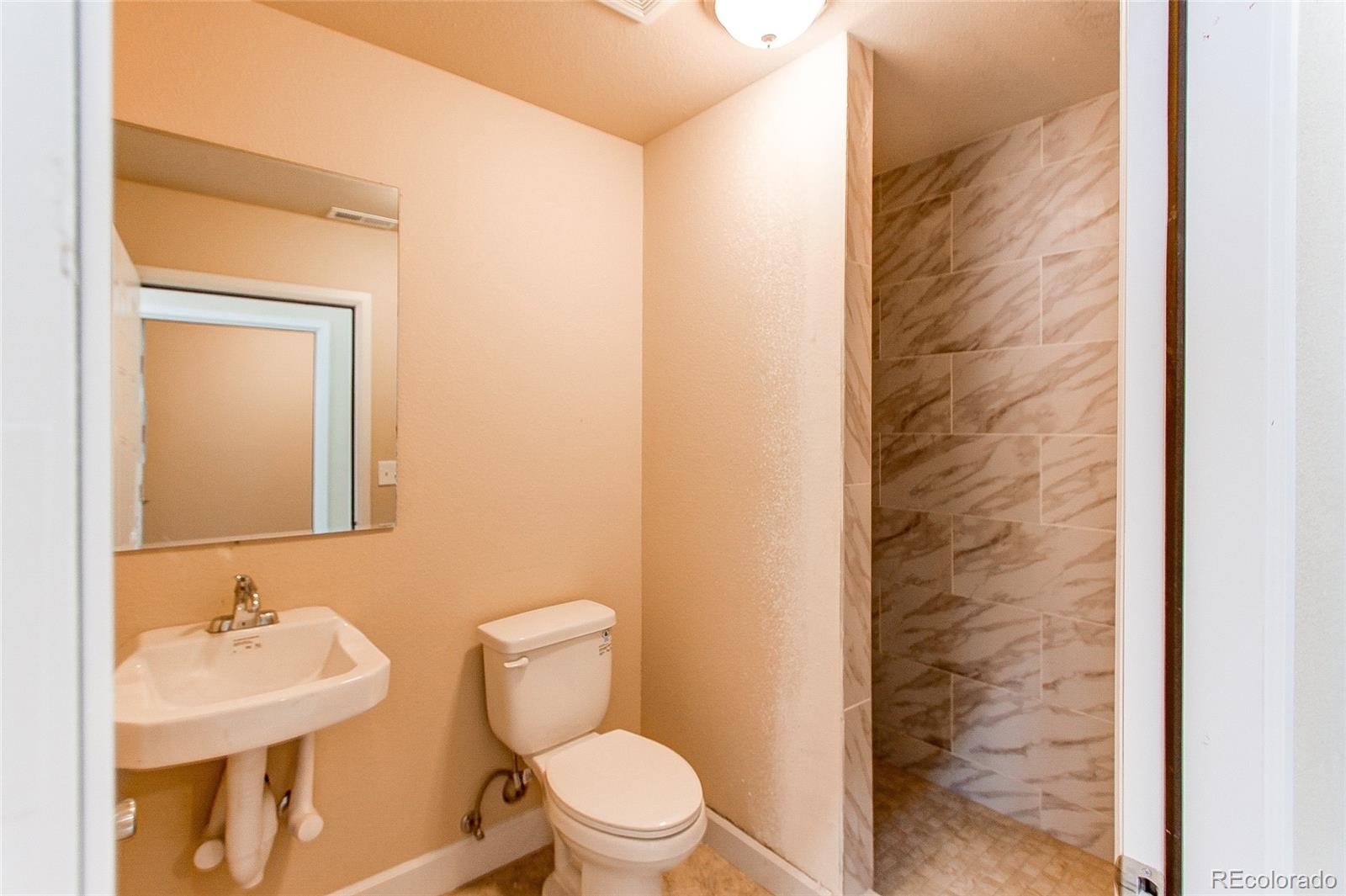 655 7th Avenue Deer Trail CO 80105