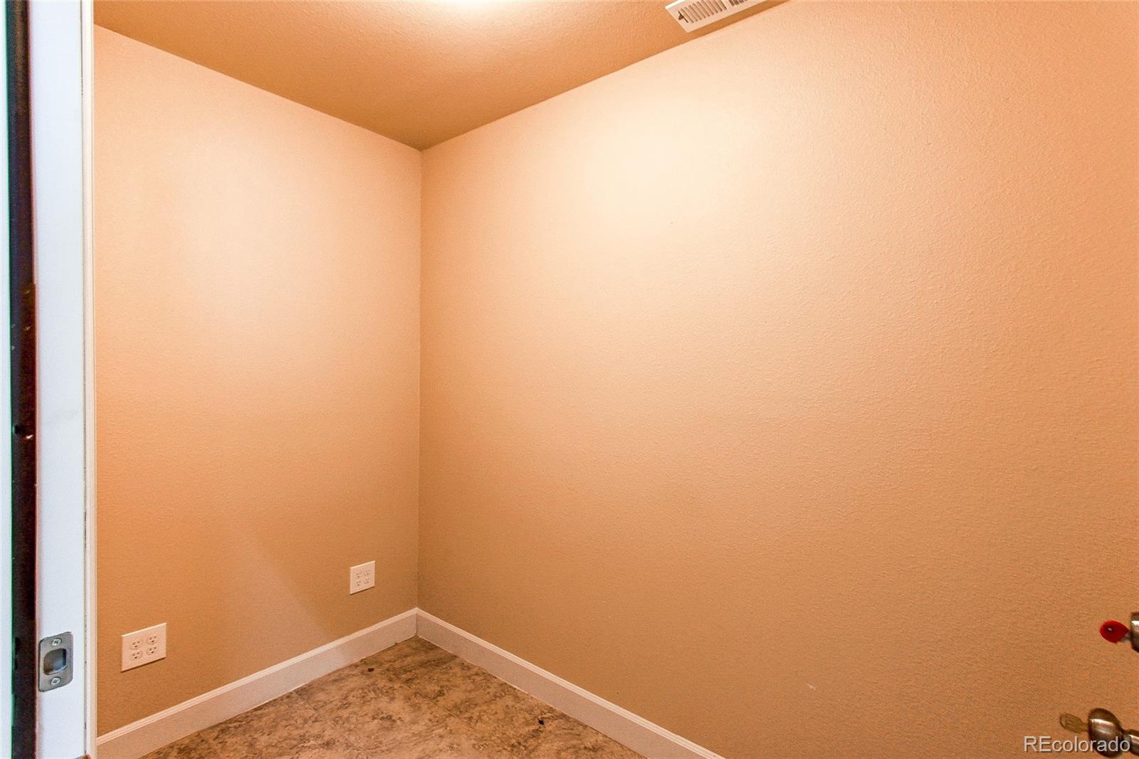 655 7th Avenue Deer Trail CO 80105