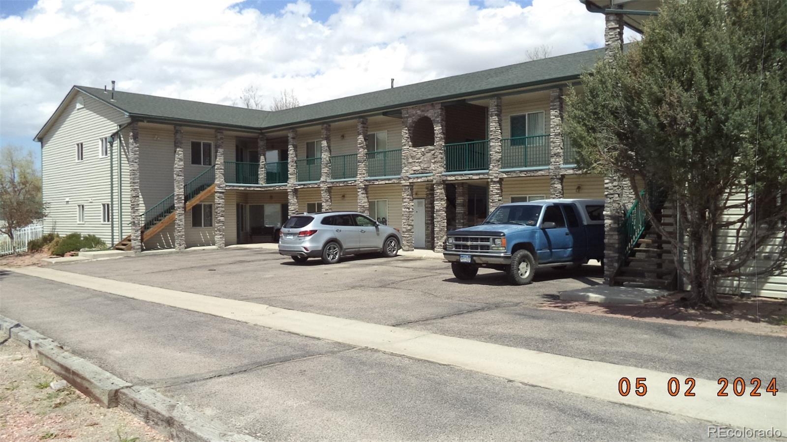 175 E Spruce Street Elizabeth CO 80107