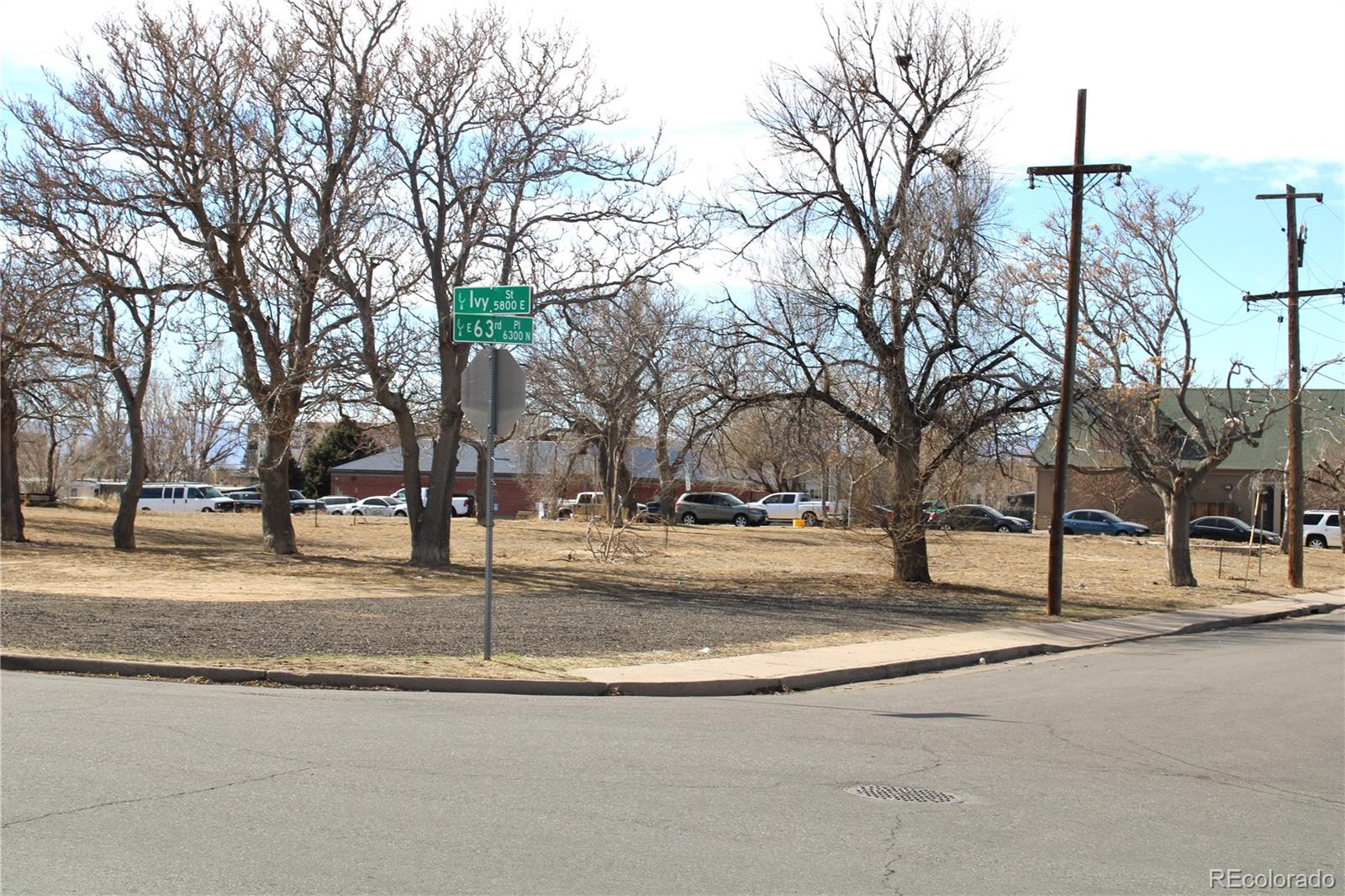 6322 Ivanhoe Street Commerce City CO 80022