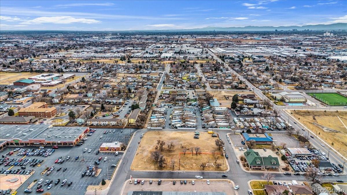 6322 Ivanhoe Street Commerce City CO 80022