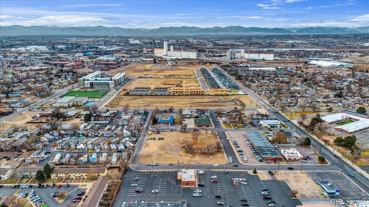 6322 Ivanhoe Street Commerce City CO 80022