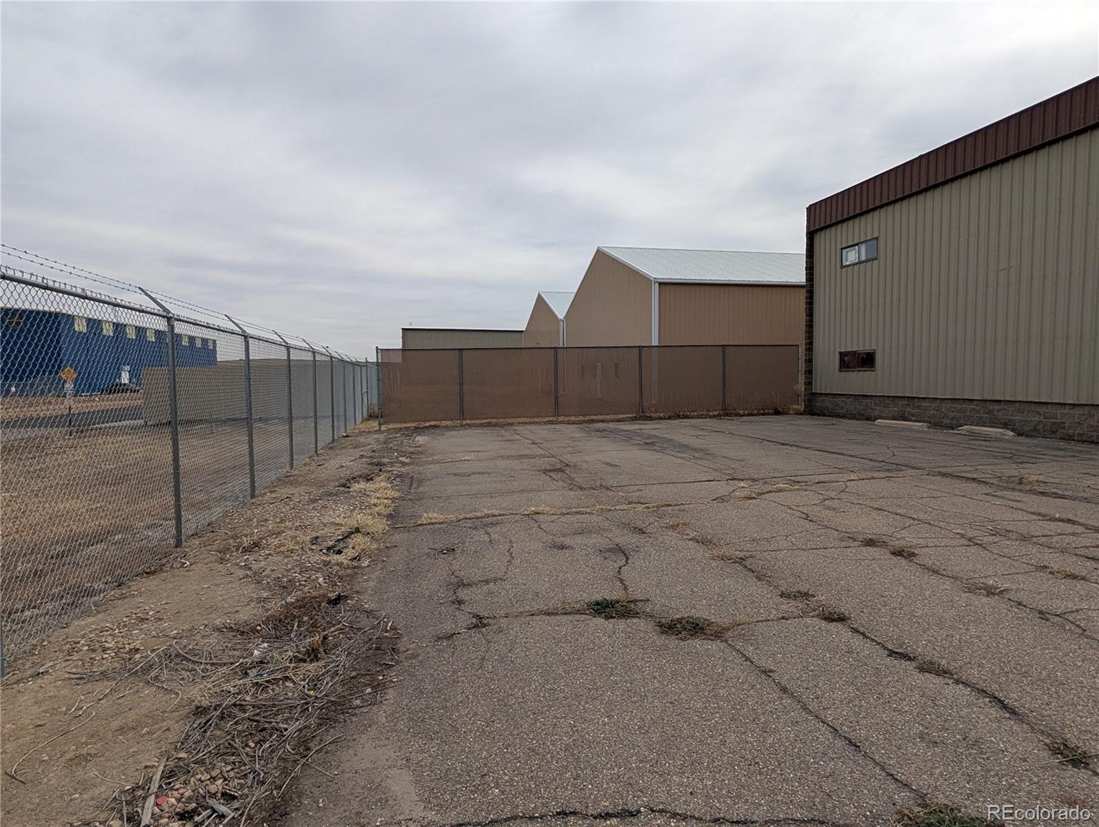 37451 Beechcraft Way Watkins CO 80137