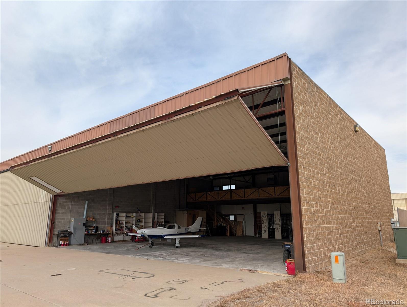 37451 Beechcraft Way Watkins CO 80137