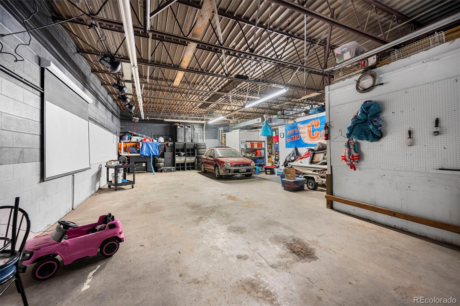 612 Central Avenue Wiggins CO 80654