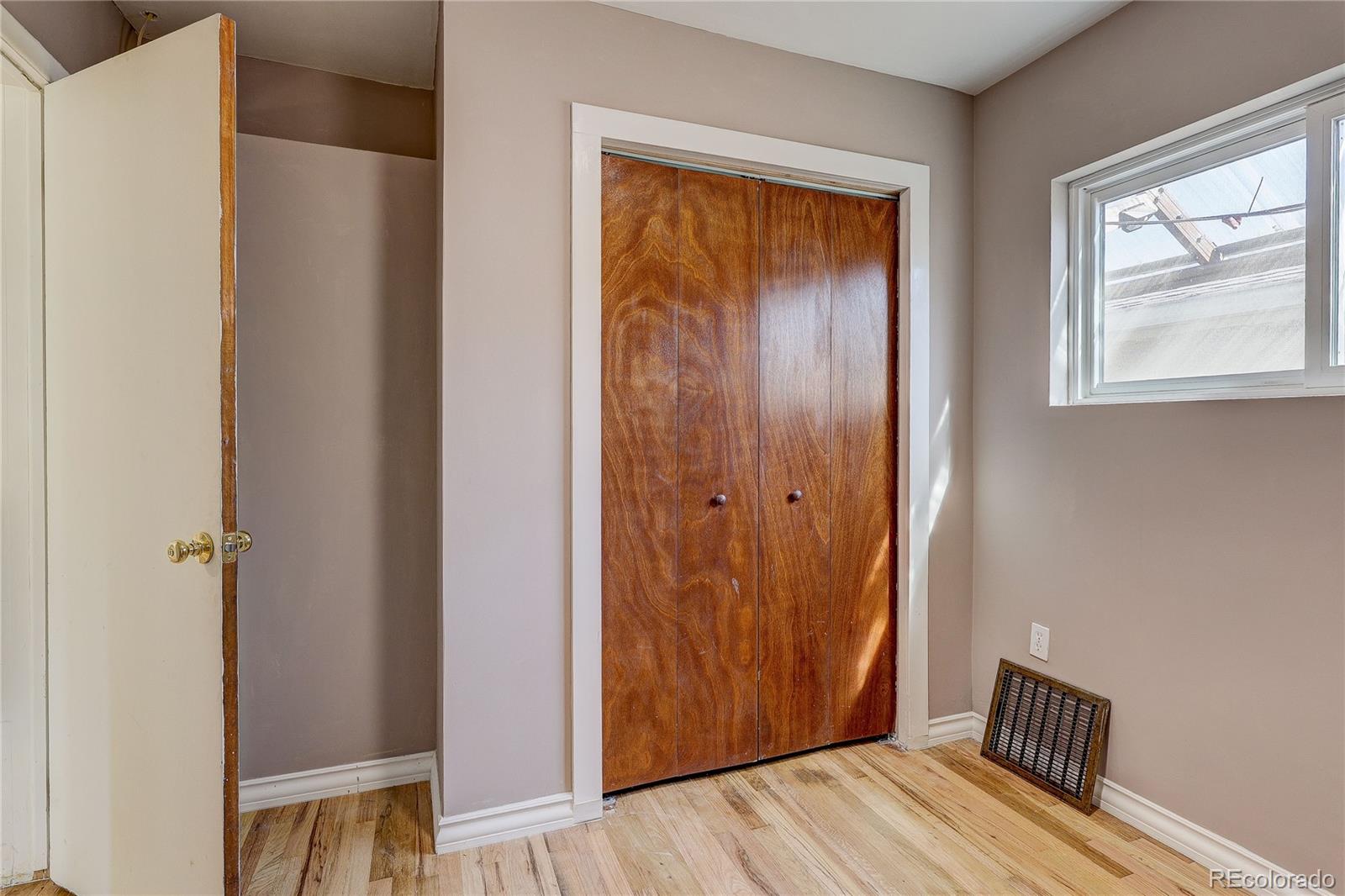 2051 W Hamilton Place Sheridan CO 80110