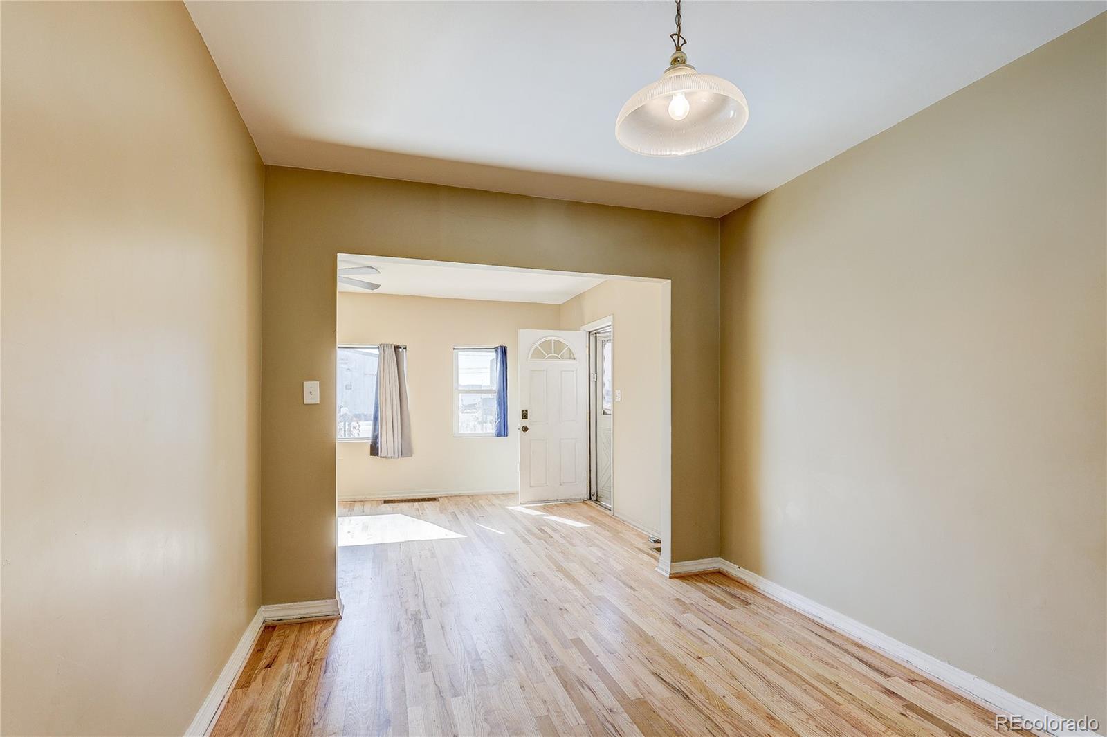 2051 W Hamilton Place Sheridan CO 80110
