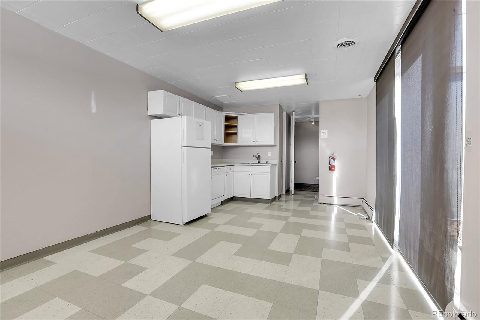 4411 E Kentucky Avenue Glendale CO 80246