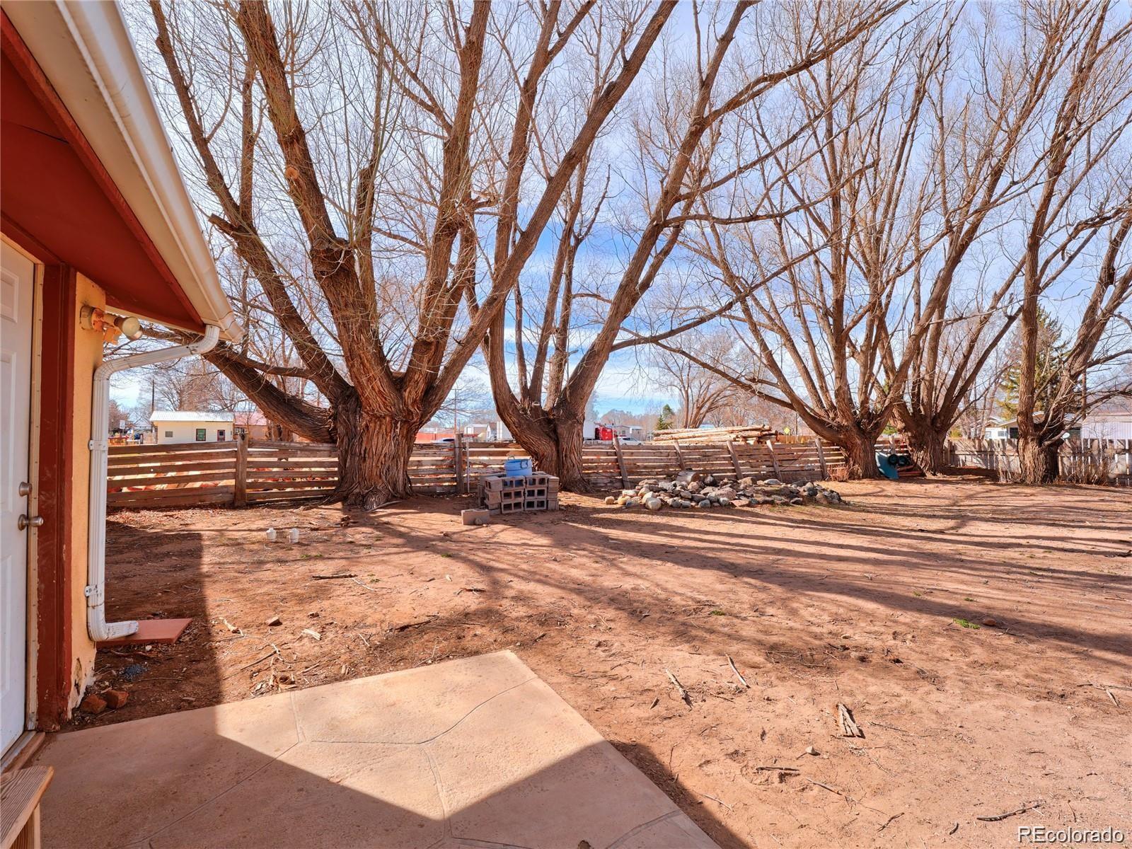 614-618 Main Street Blanca CO 81123