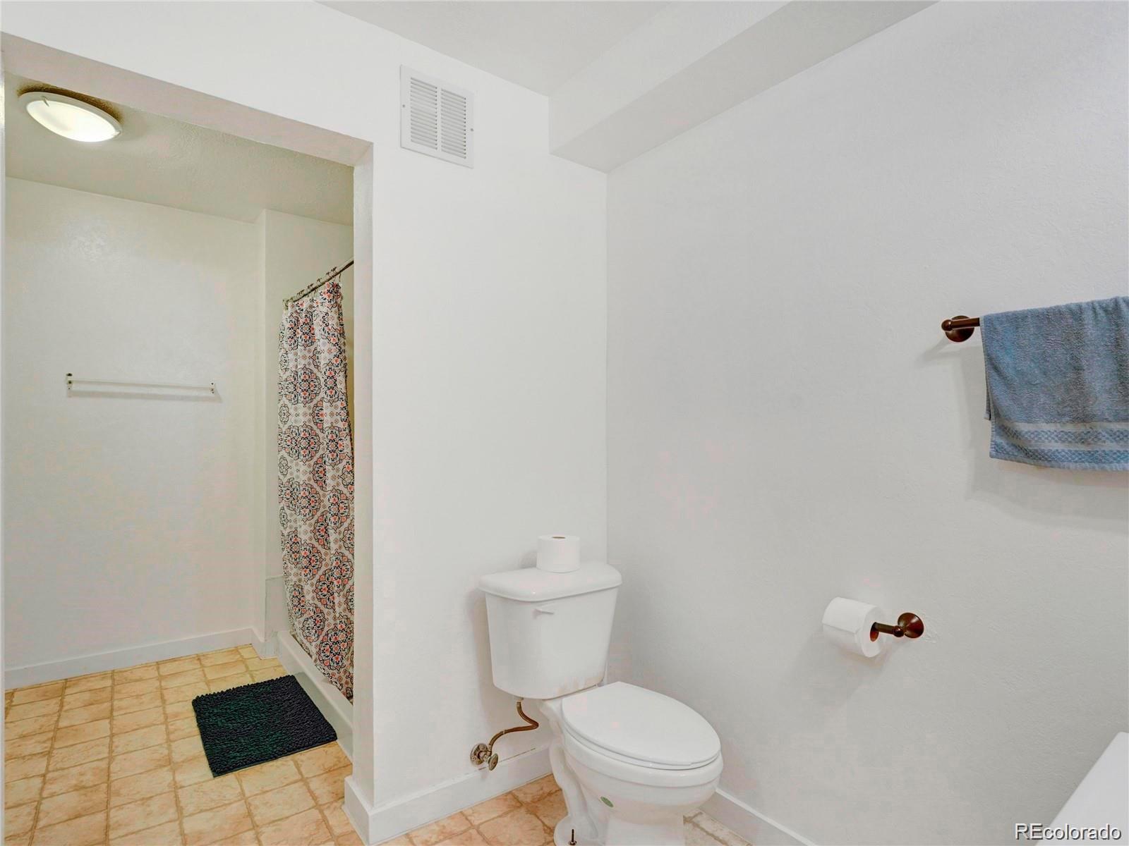 614-618 Main Street Blanca CO 81123