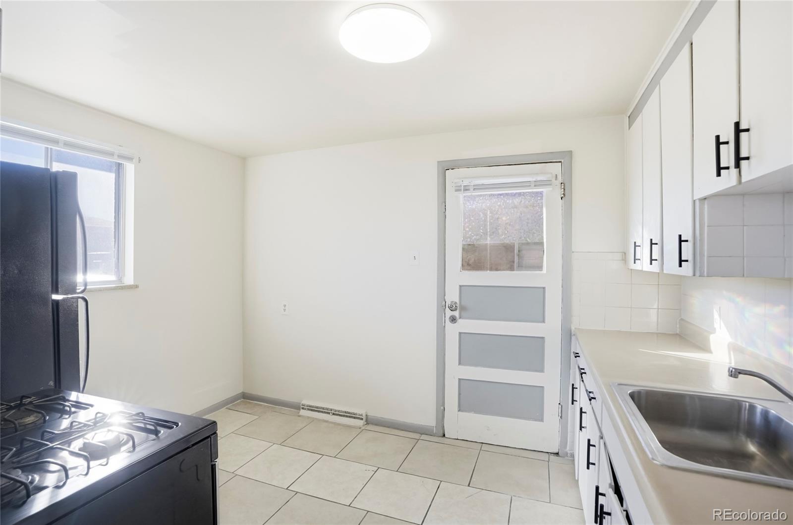 7515 W 8th Place Lakewood CO 80214