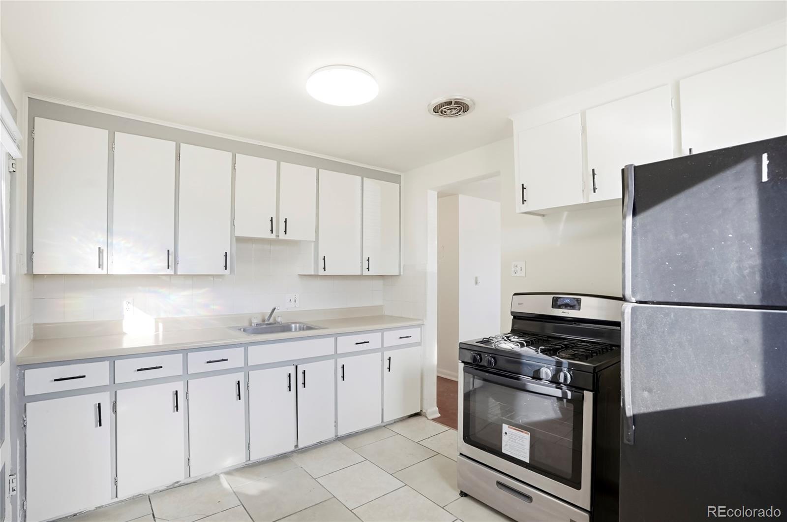 7515 W 8th Place Lakewood CO 80214