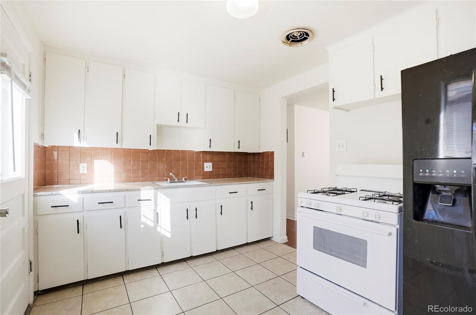 7515 W 8th Place Lakewood CO 80214