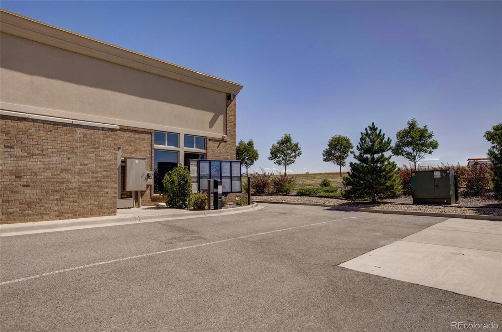 9846 Zenith Meridian Drive Englewood CO 80112