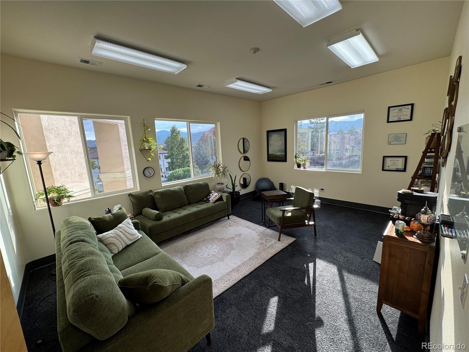 10390 Bradford Road Littleton CO 80127