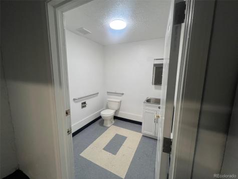 4228 York Denver CO 80216