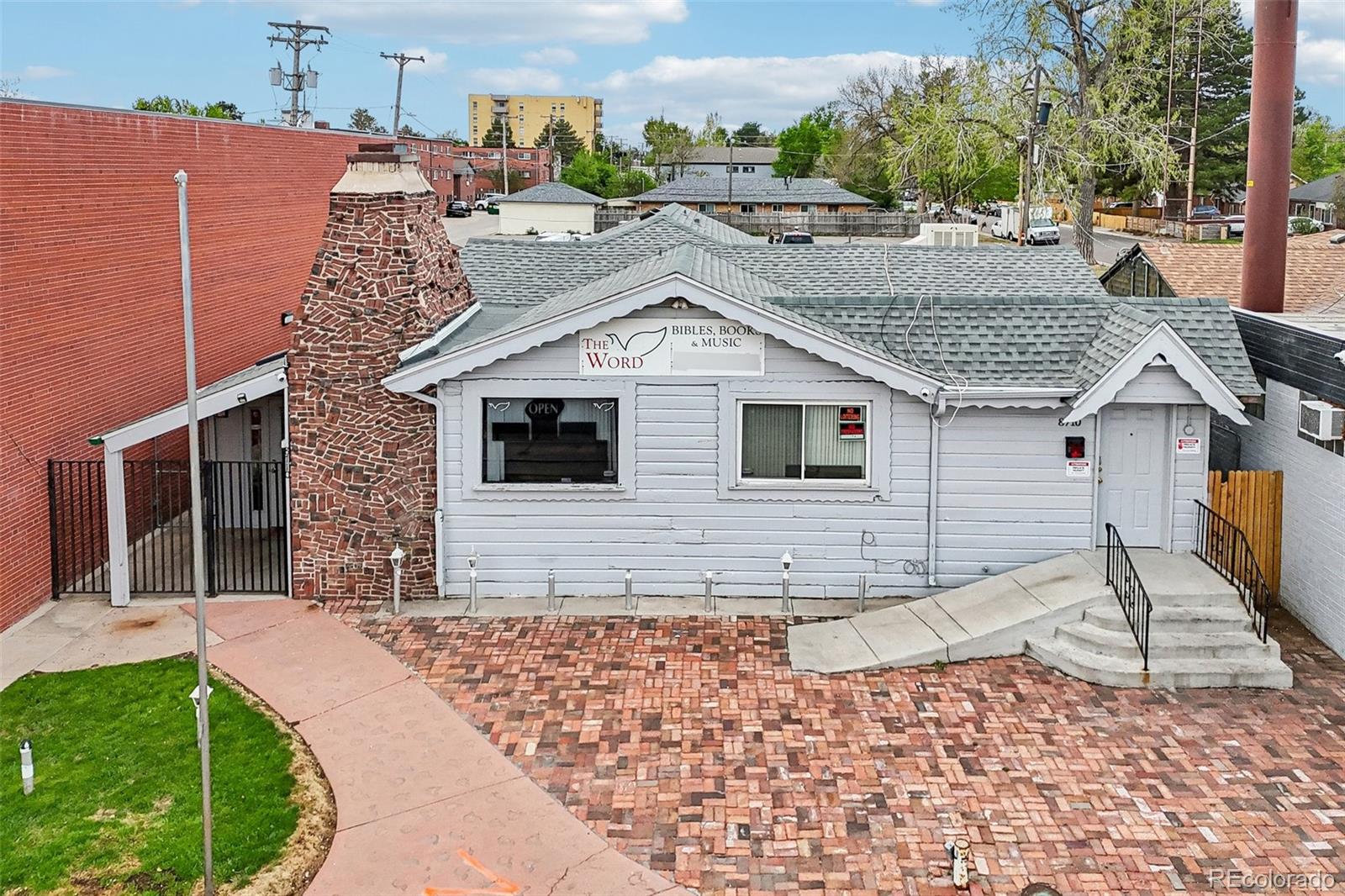 8710 E Colfax Avenue Denver CO 80220