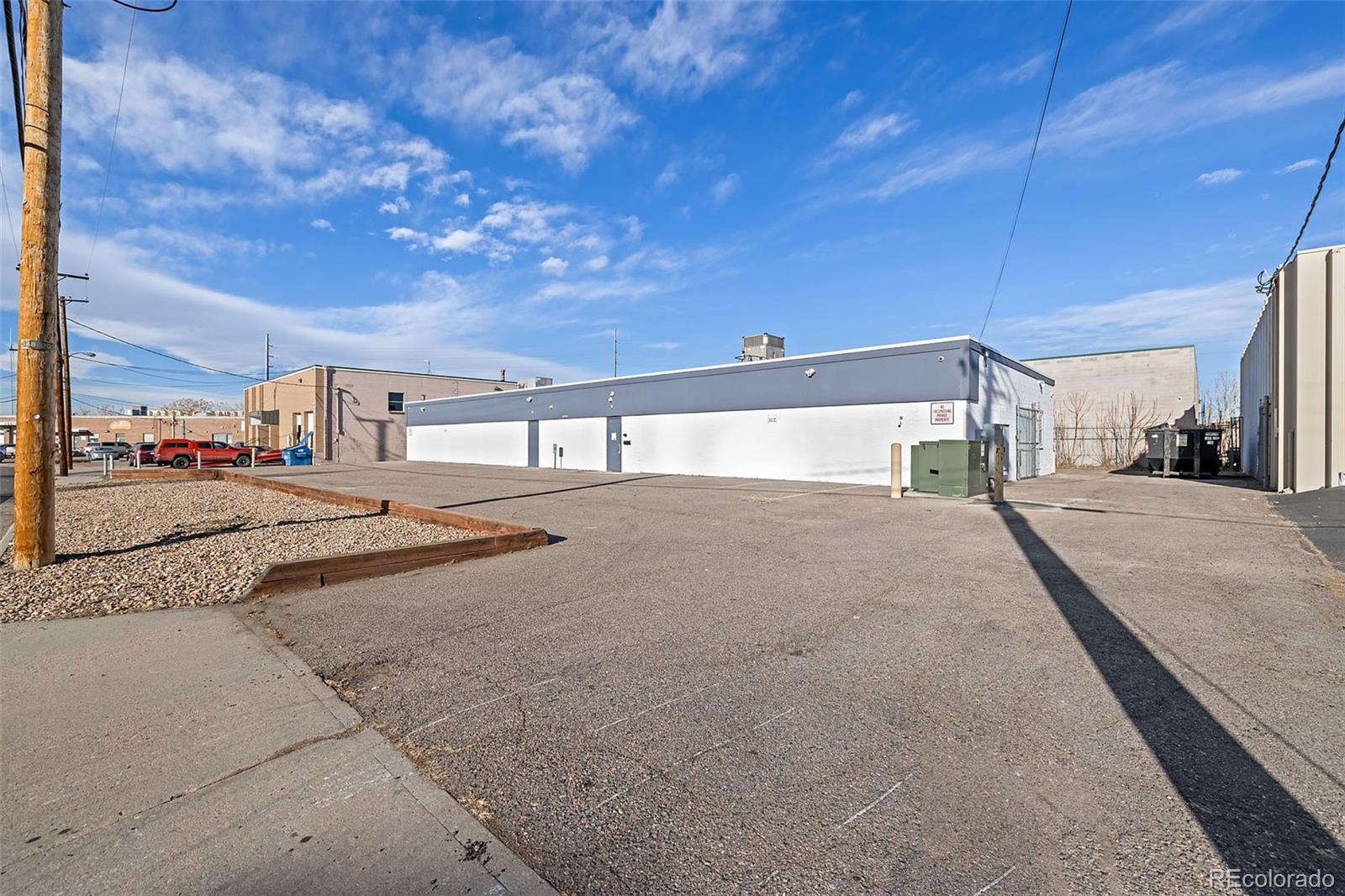 4905 E 41st Avenue Denver CO 80216
