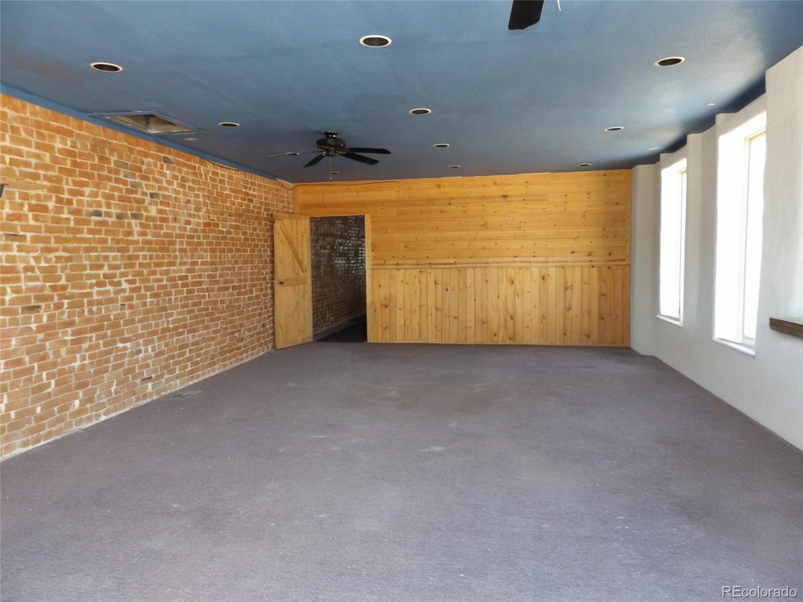 101 S Park Street Manzanola CO 81058