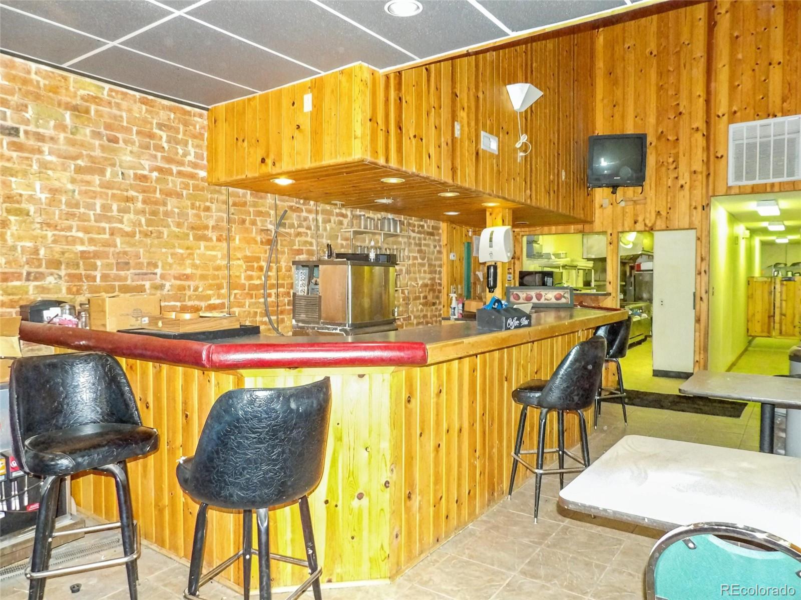 101 S Park Street Manzanola CO 81058