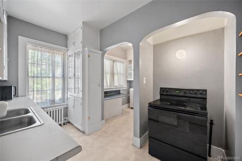 33 W Willamette Avenue Colorado Springs CO 80903