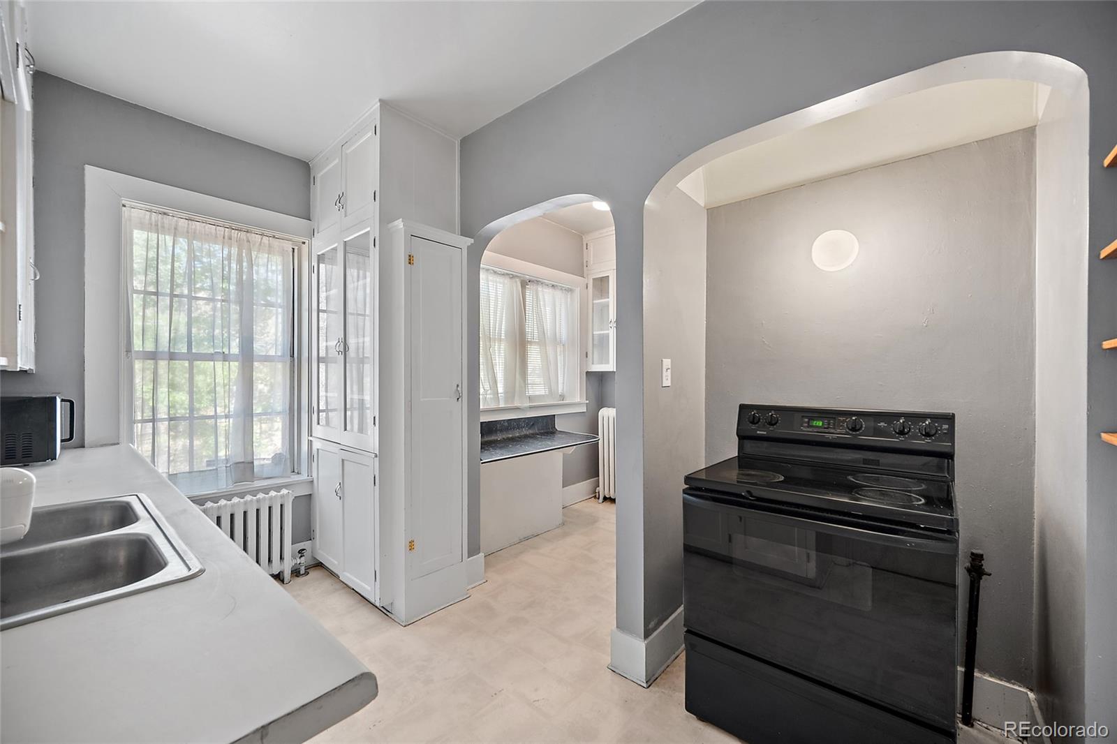 33 W Willamette Avenue Colorado Springs CO 80903