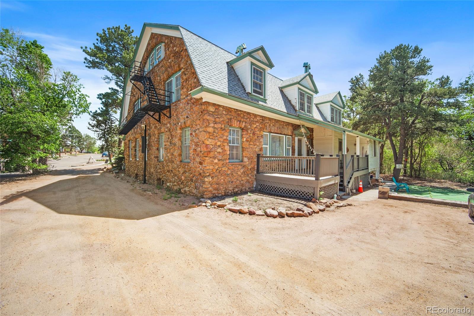 33 W Willamette Avenue Colorado Springs CO 80903