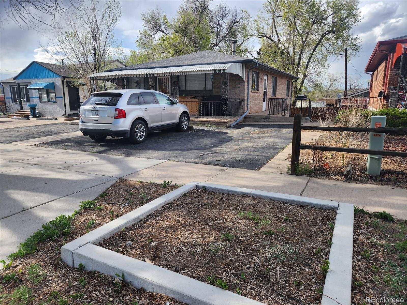 1822 E Pikes Peak Avenue Colorado Springs CO 80909