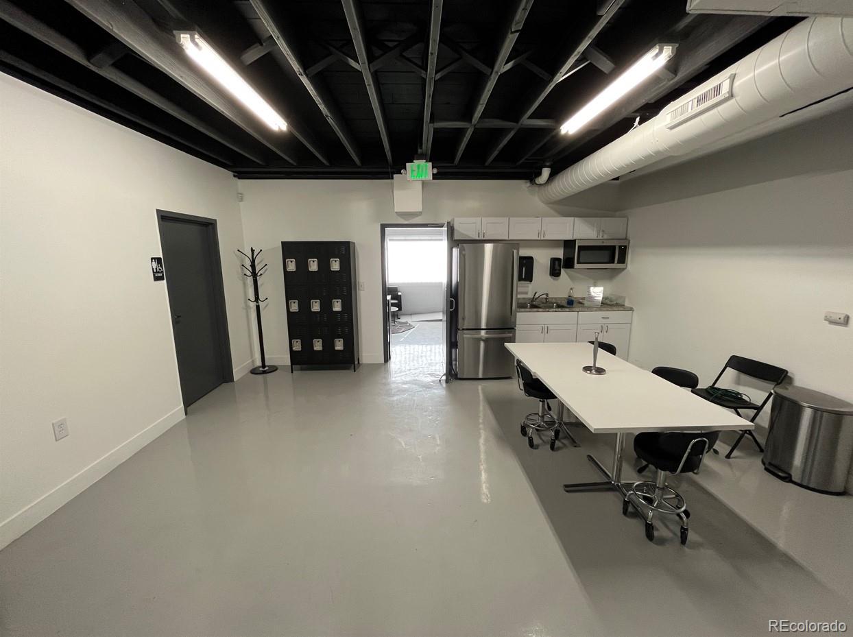 153 Vallejo Street Denver CO 80223