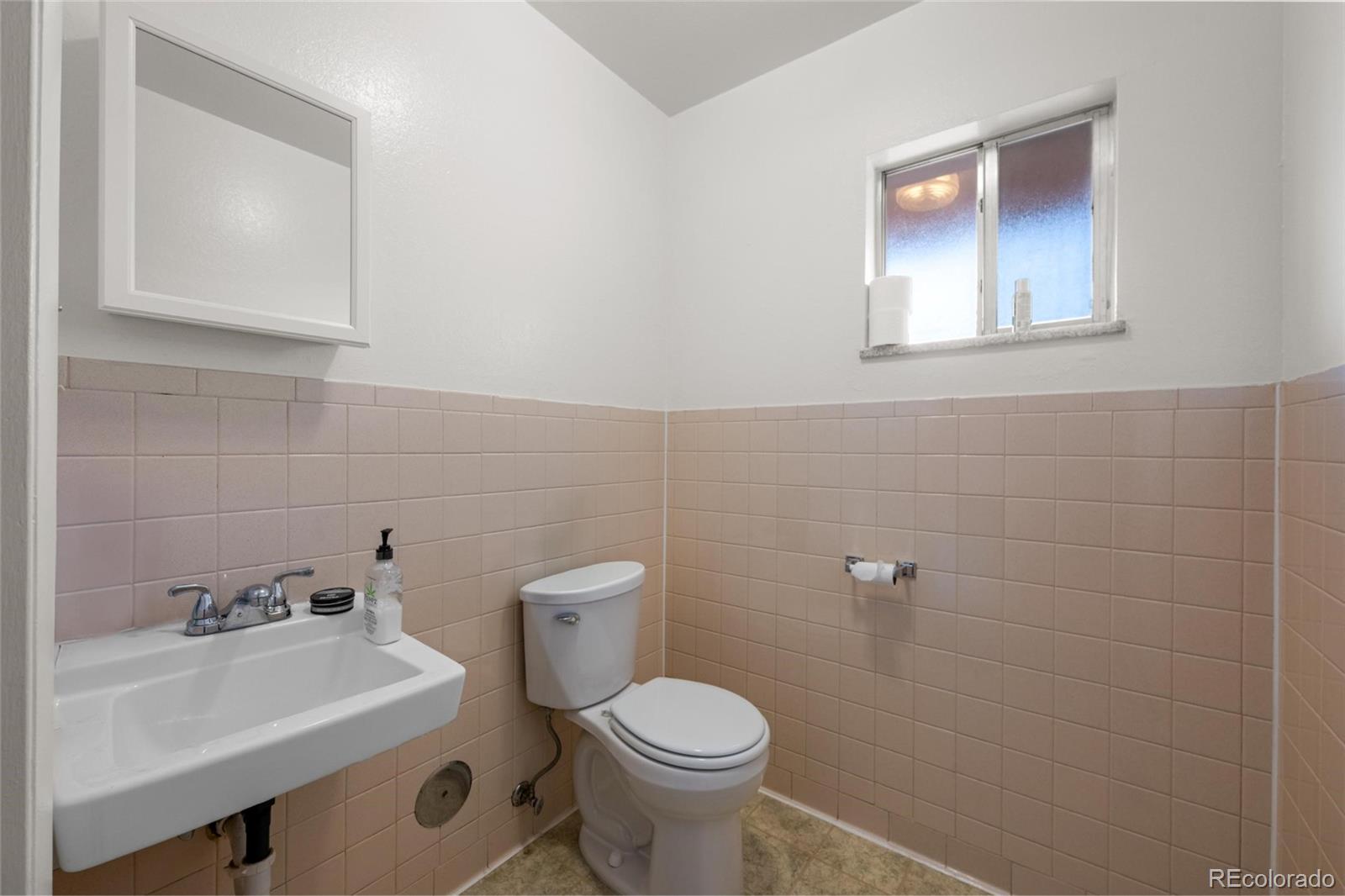 604-606 E Eisenhower Boulevard Loveland CO 80537