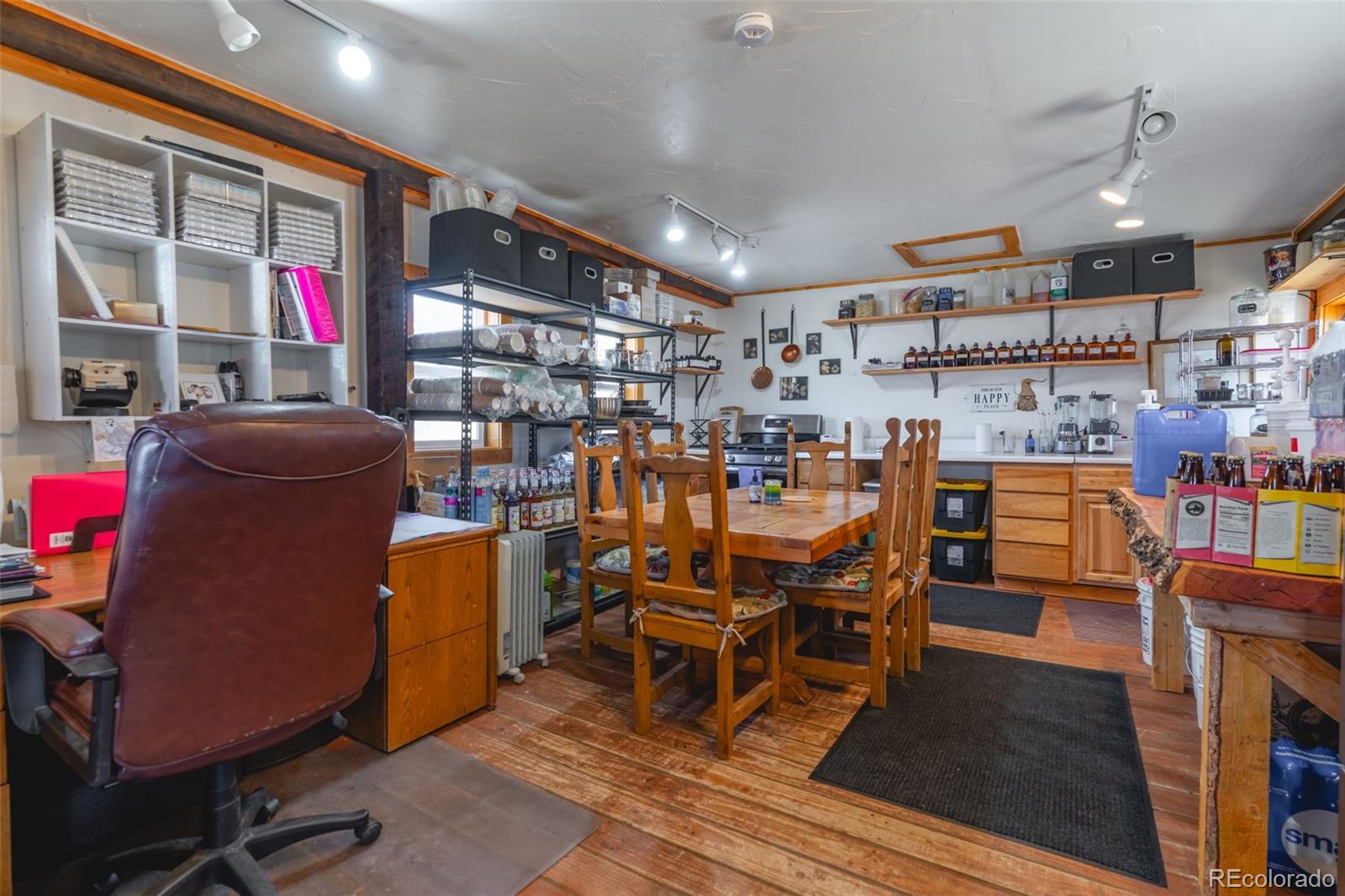 43 County Road 102 Guffey CO 80820