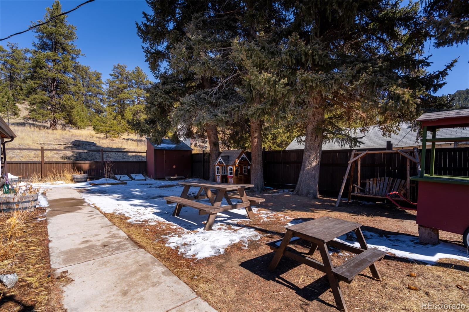 43 County Road 102 Guffey CO 80820
