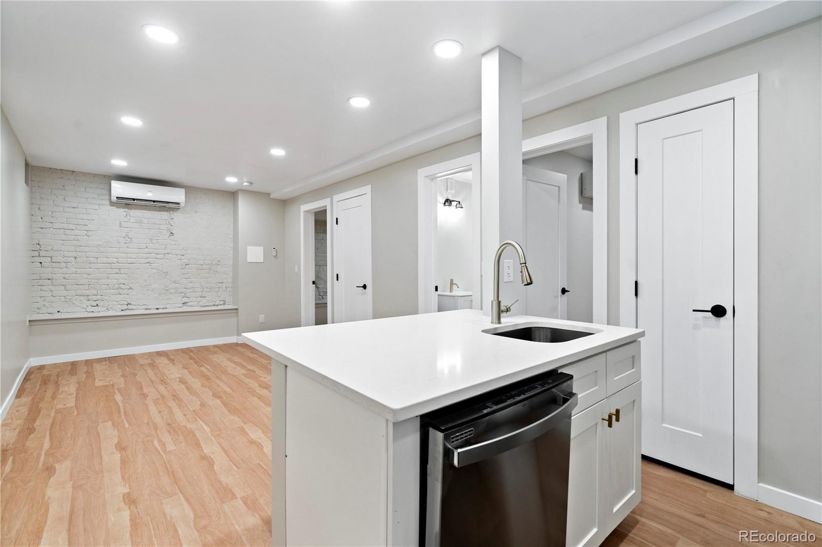 252 N Lincoln Street Denver CO 80203
