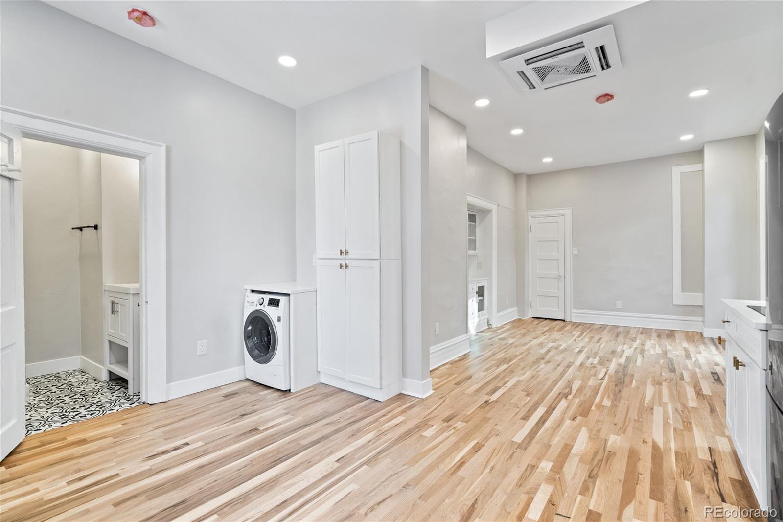 252 N Lincoln Street Denver CO 80203
