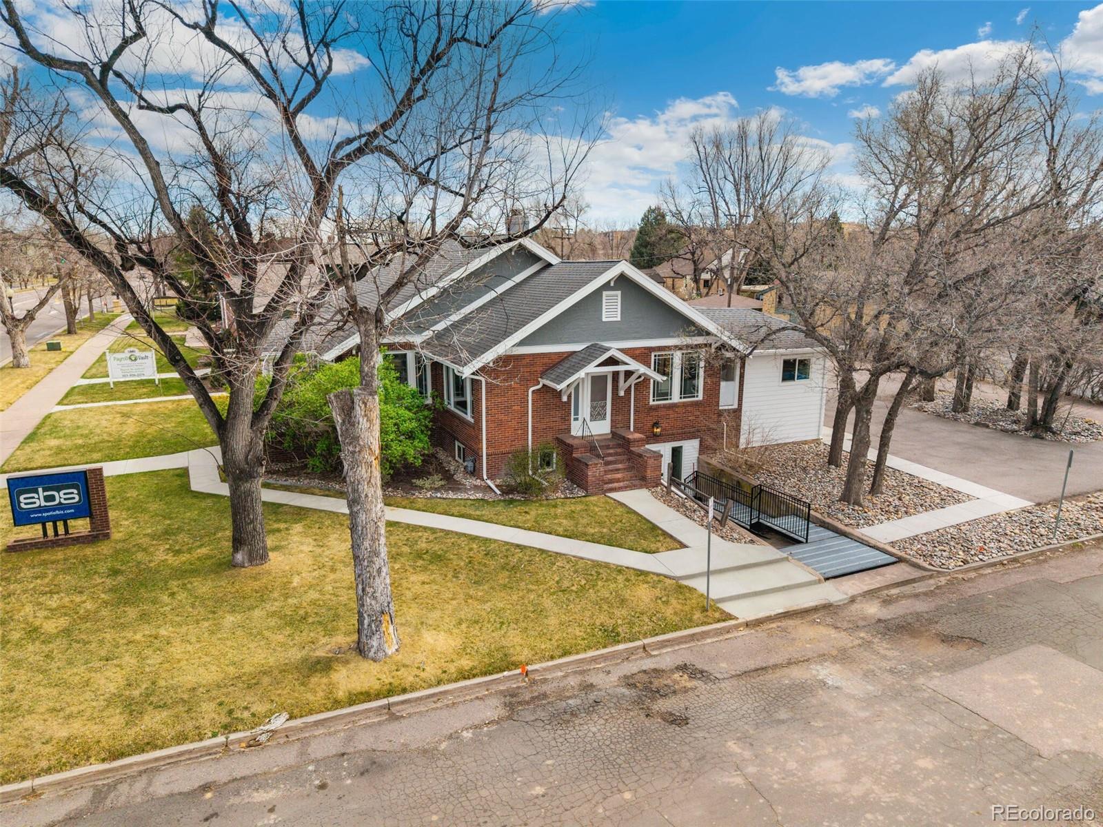 1890 W Littleton Boulevard Littleton CO 80120