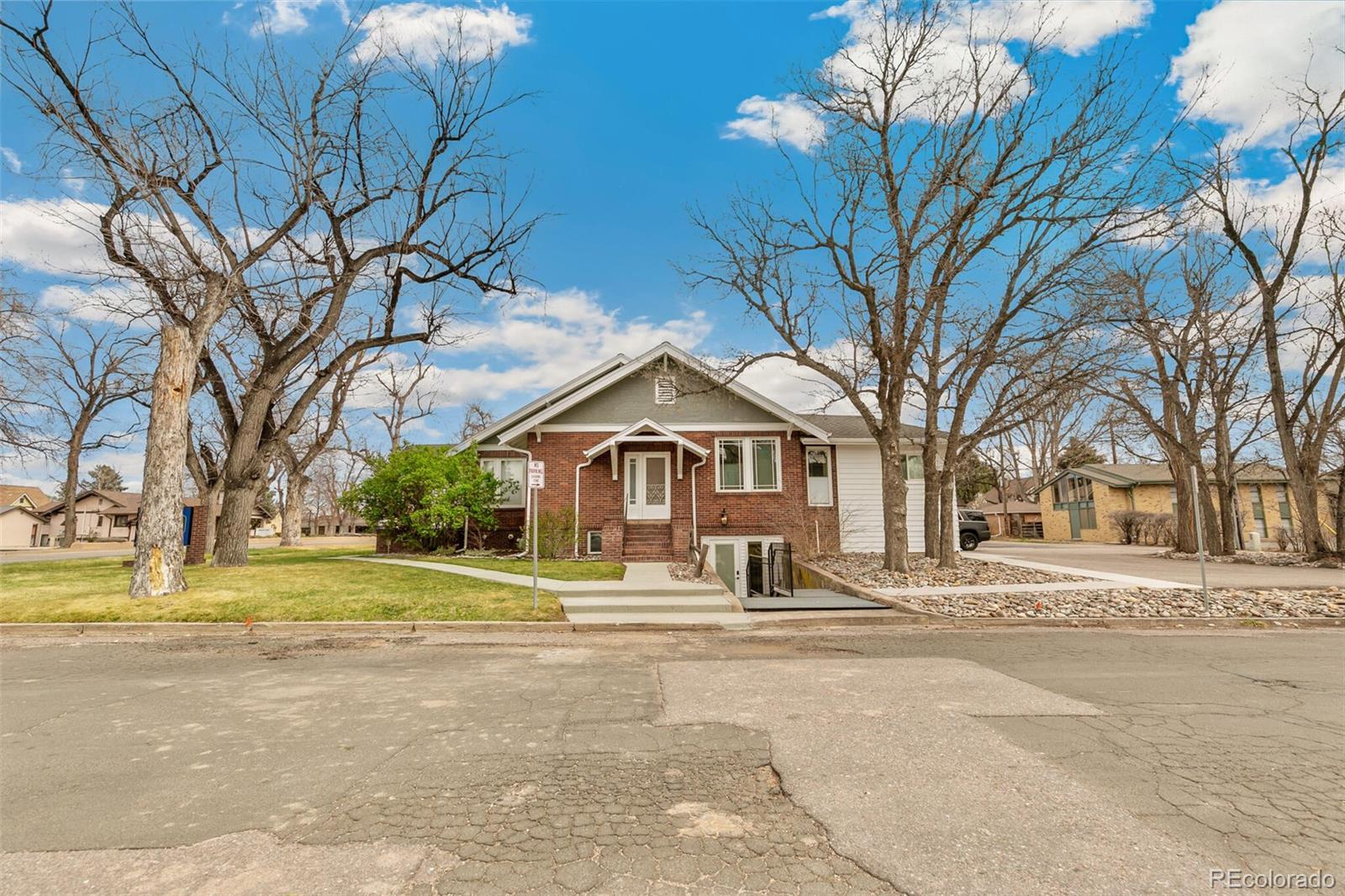 1890 W Littleton Boulevard Littleton CO 80120
