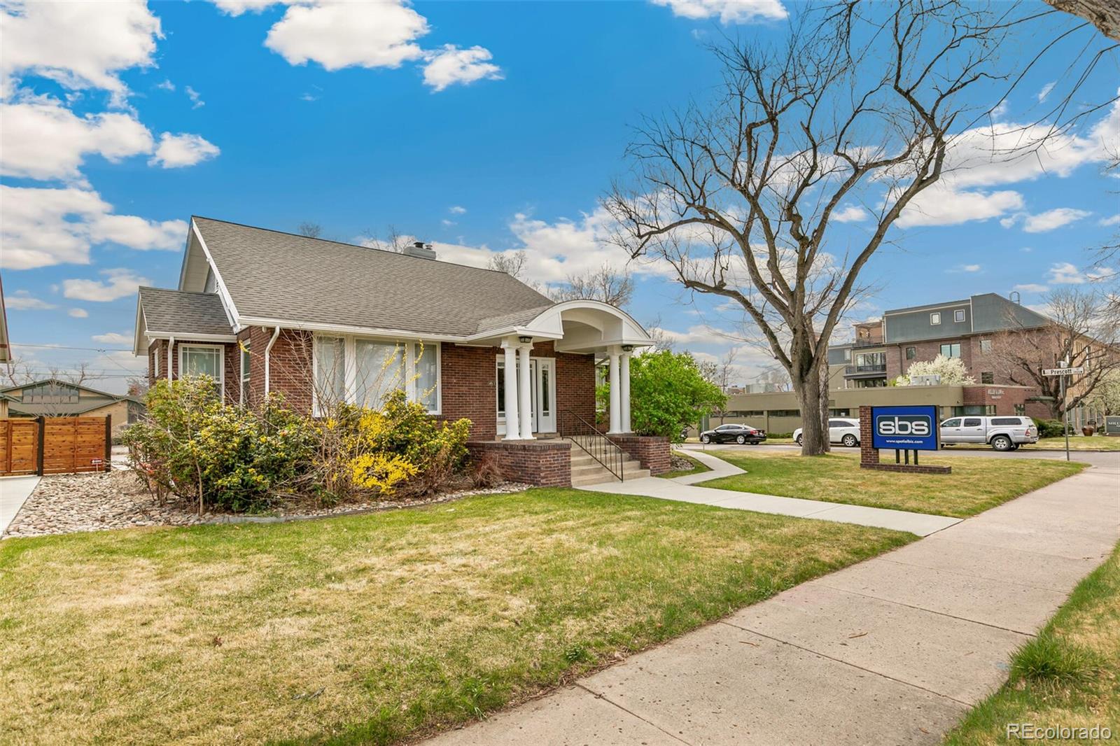 1890 W Littleton Boulevard Littleton CO 80120