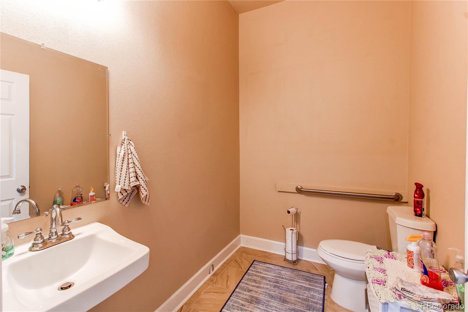 604 1st Avenue Deer Trail CO 80105