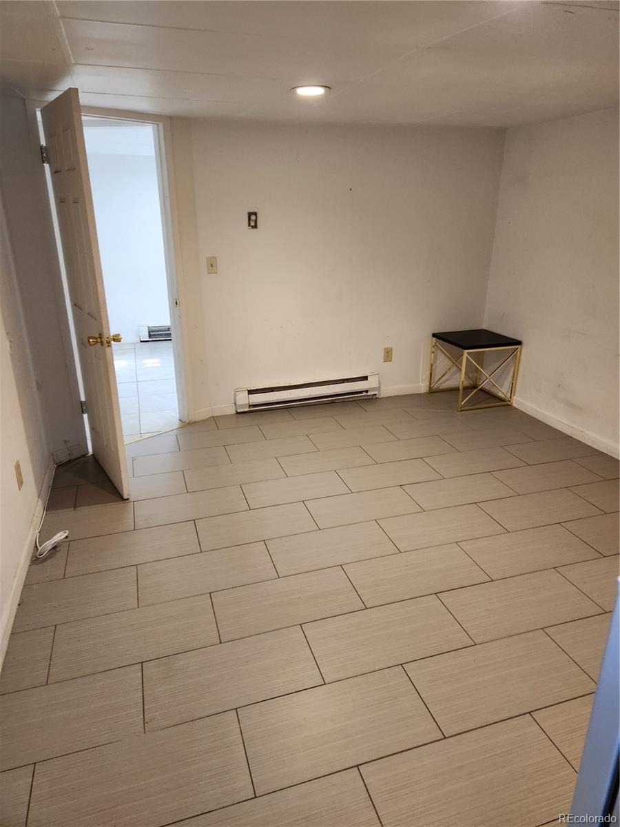 1837 W Mosier Place Denver CO 80223