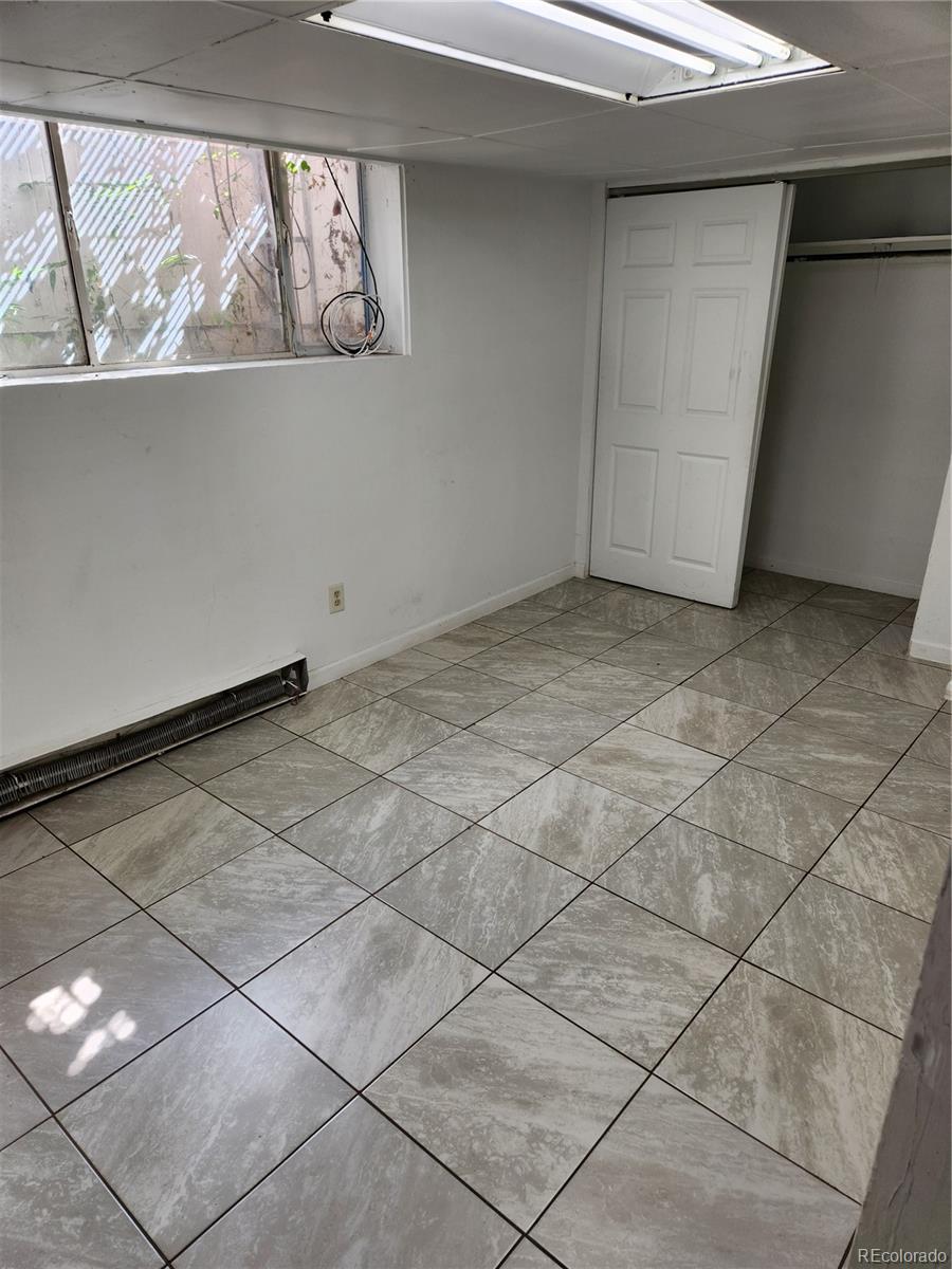 1837 W Mosier Place Denver CO 80223