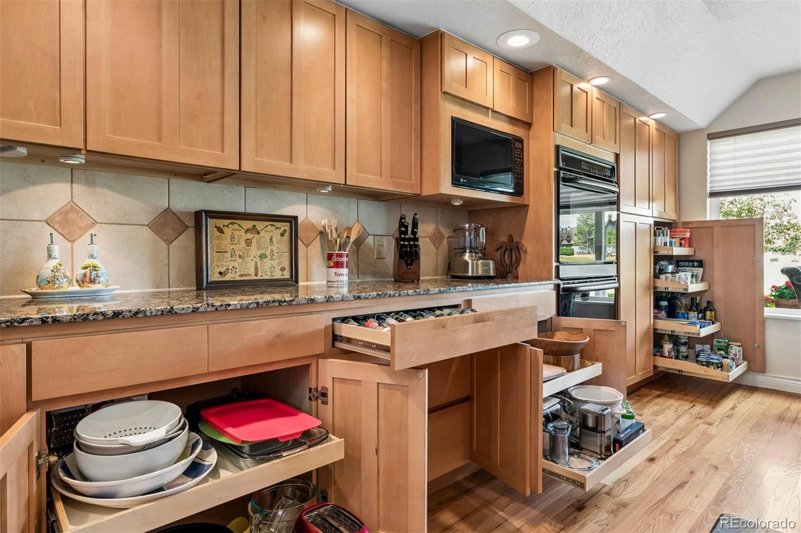 2446 S Vaughn Way Aurora CO 80014