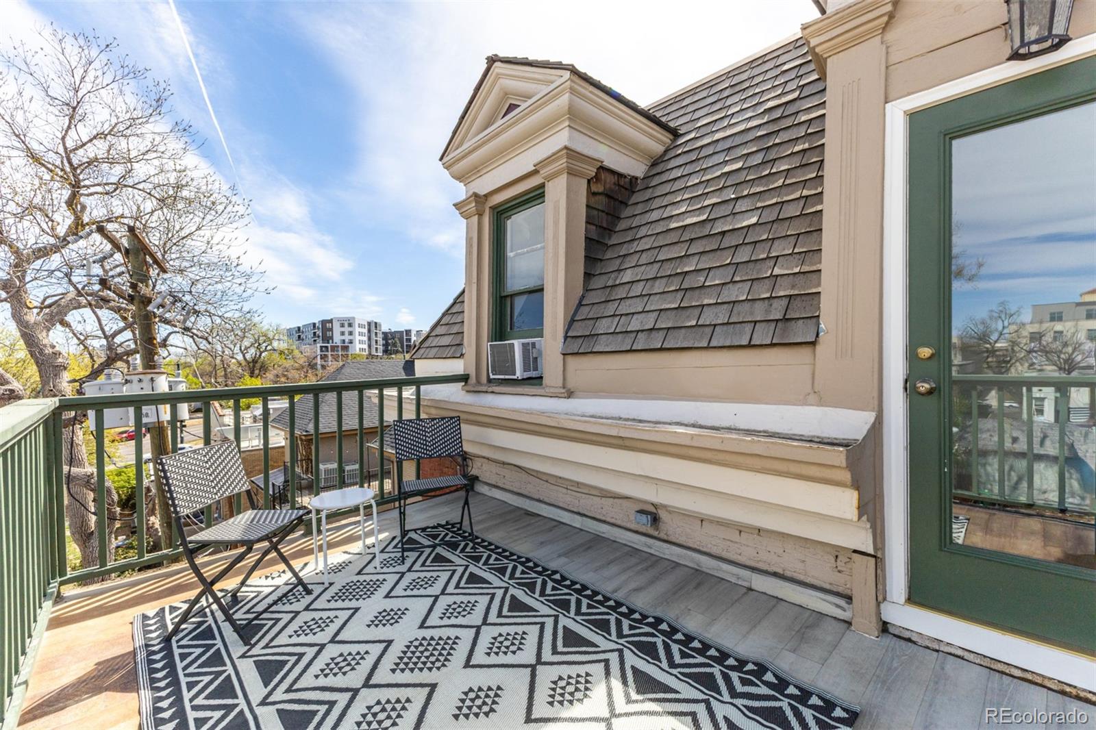 1021 E 17th Avenue Denver CO 80218