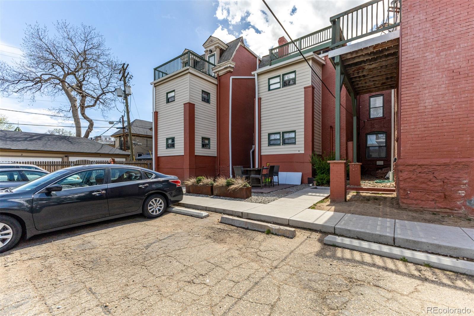 1021 E 17th Avenue Denver CO 80218